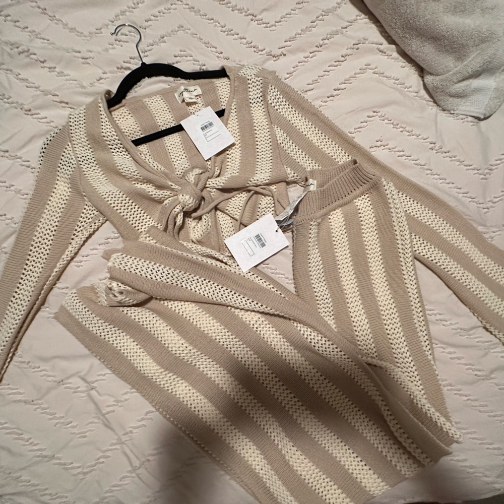 Capittana top and pant set